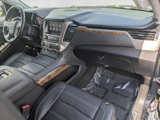 Used 2016 GMC Yukon Denali w/ Open Road Package AWD/4WD image 25
