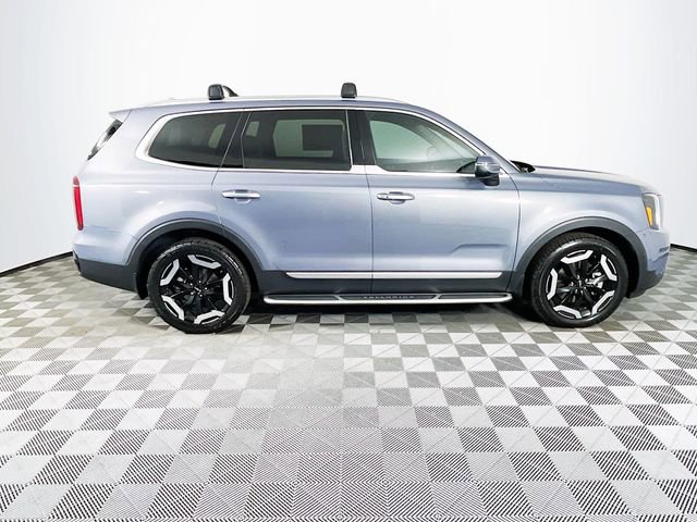 Used 2023 Kia Telluride S w/ S Sunroof Package FWD image 9