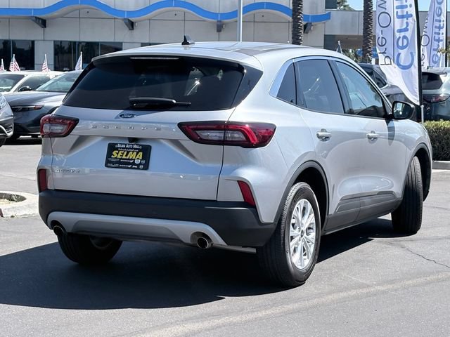 Used 2023 Ford Escape Active w/ Cold Weather Package FWD image 5