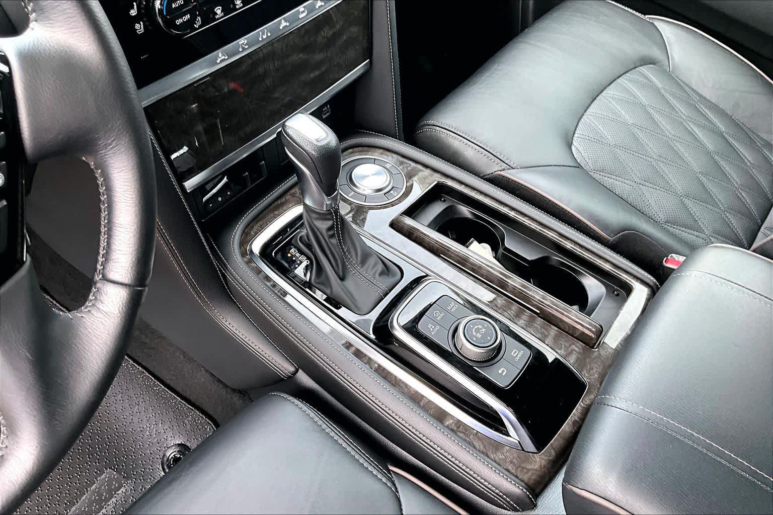 Used 2023 Nissan Armada Platinum w/ Captain's Chairs Package RWD image 17