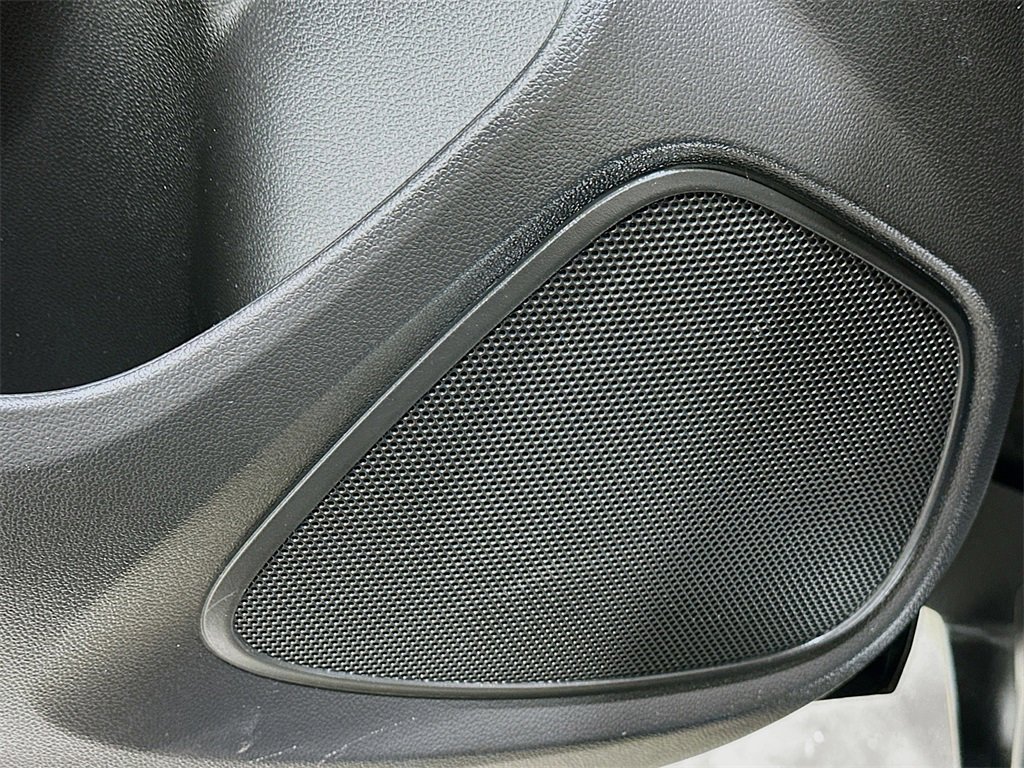 Used 2021 Buick Encore GX Preferred image 18