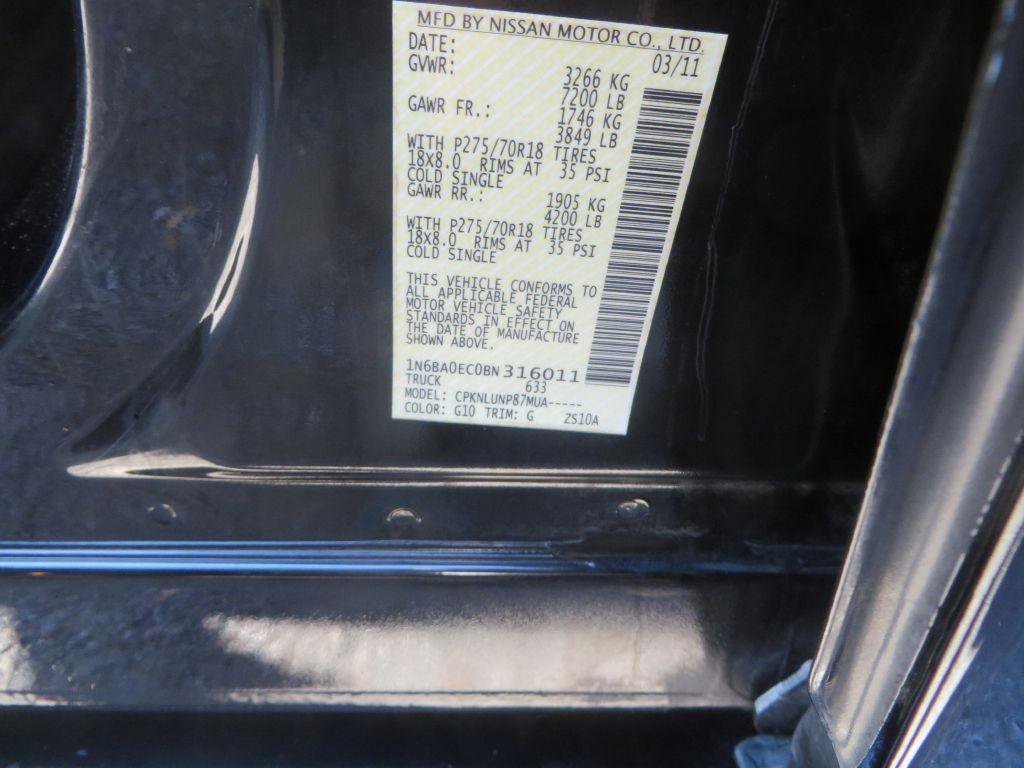 Used 2011 Nissan Titan PRO-4X AWD/4WD image 32