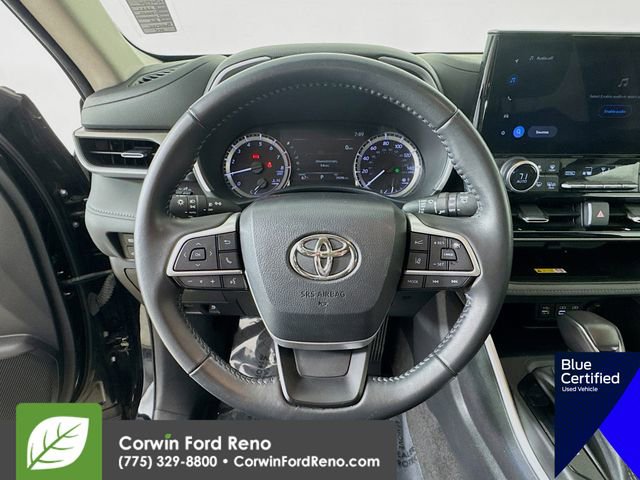 Used 2023 Toyota Highlander XLE image 15