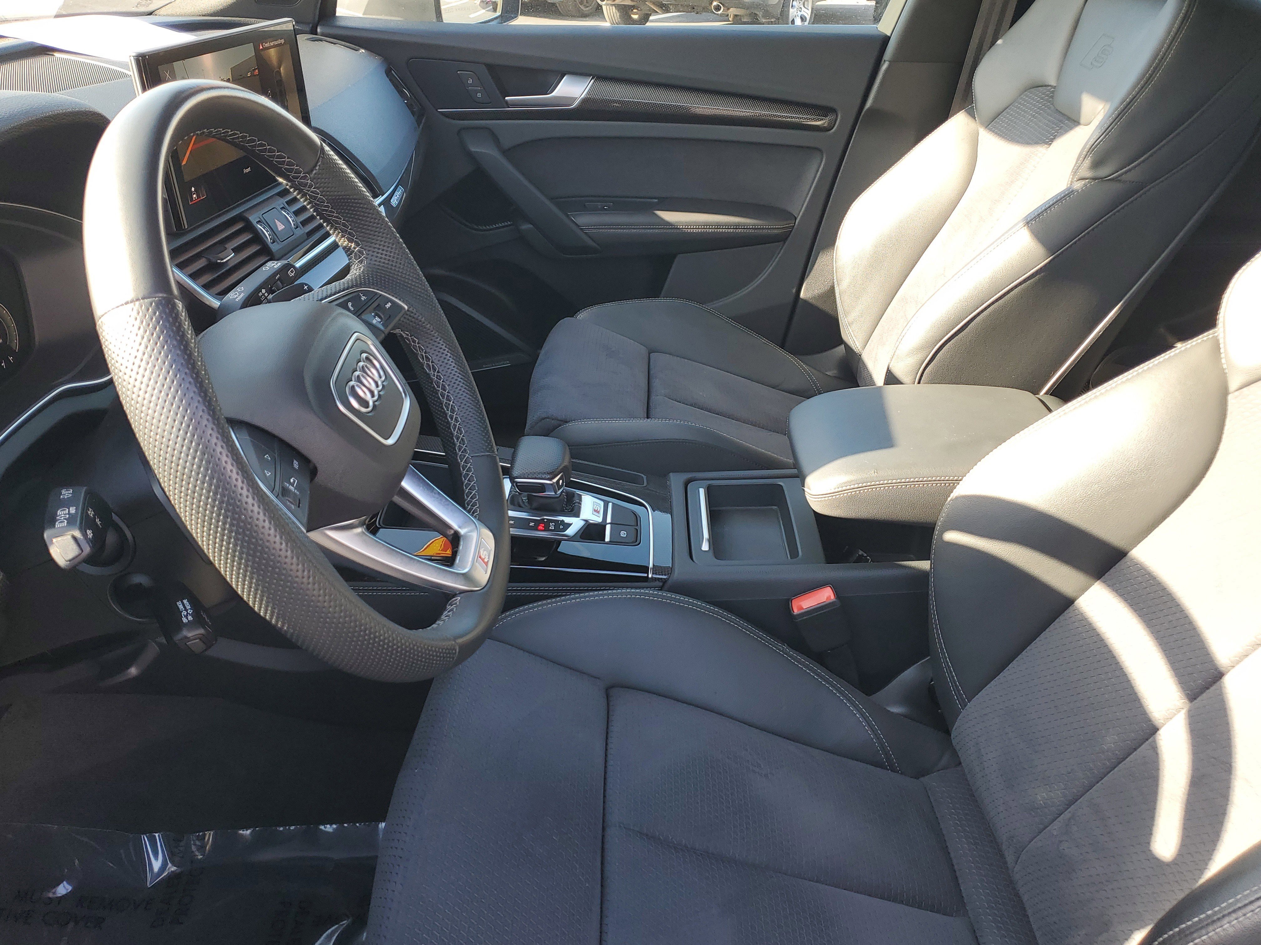 Used 2022 Audi SQ5 Premium Plus w/ Premium Plus Package image 20