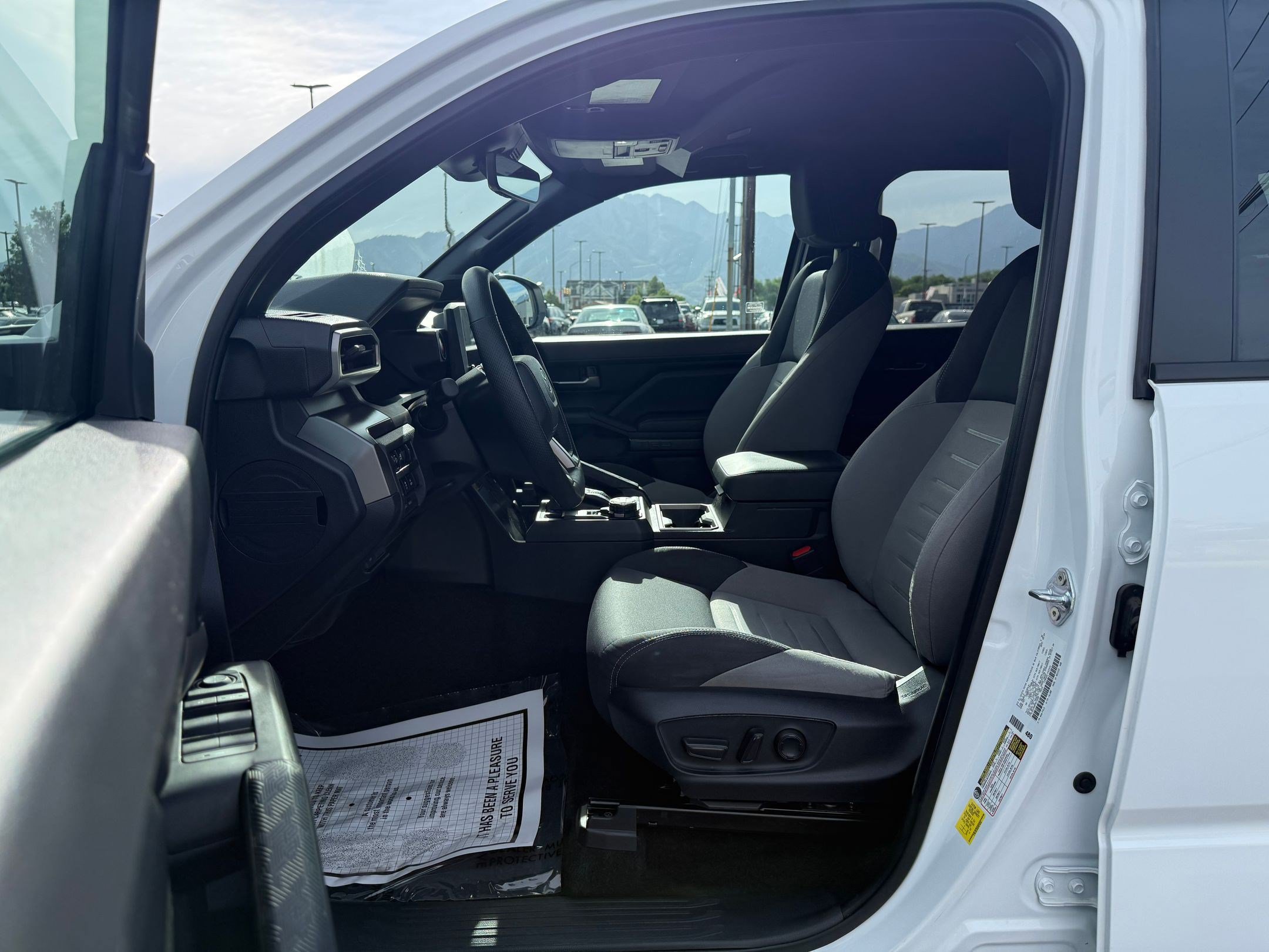 Certified 2024 Toyota Tacoma TRD Off-Road w/ TRD Off Road Upgrade Package AWD/4WD image 12