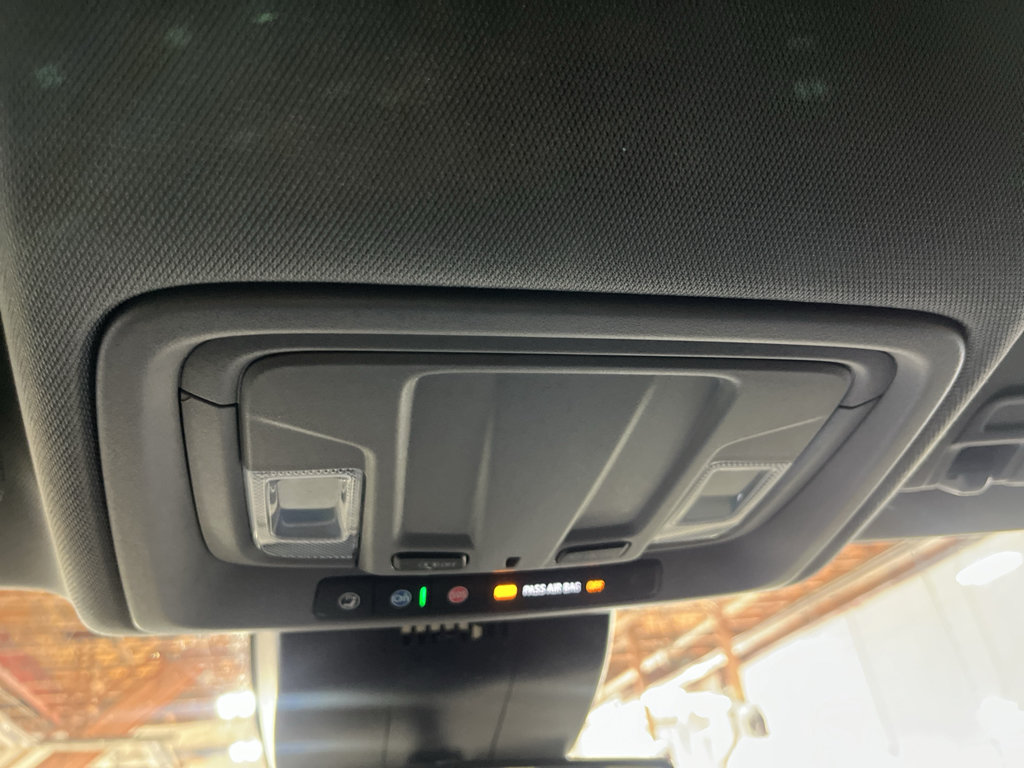 Certified 2022 Chevrolet Silverado 1500 LT AWD/4WD image 33