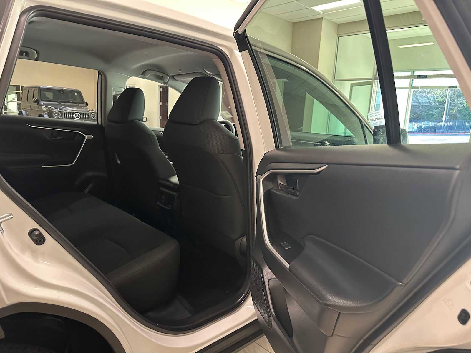 Certified 2024 Toyota RAV4 LE image 25