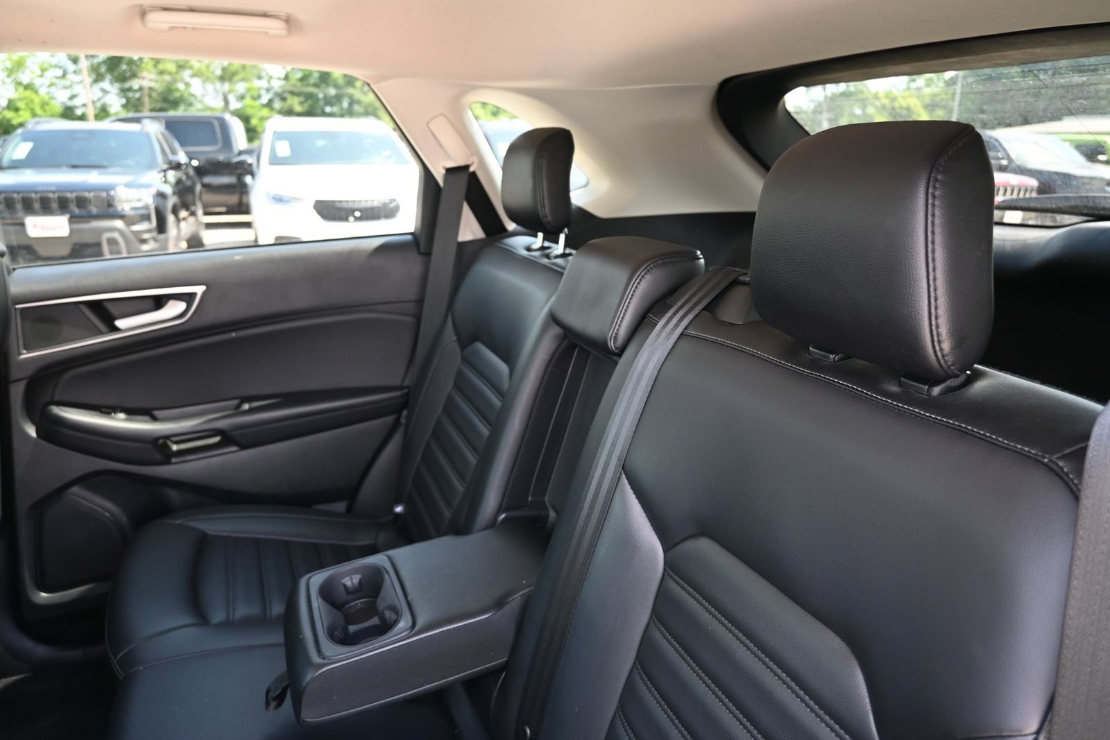 Used 2024 Ford Edge SEL AWD/4WD image 31