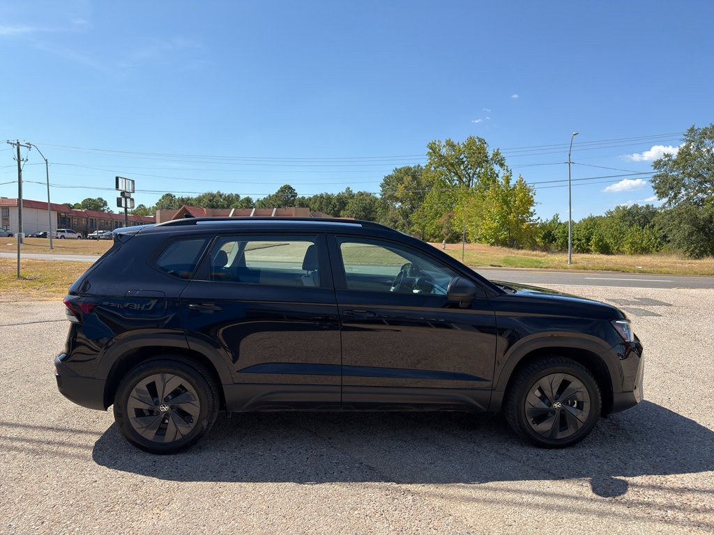 Used 2025 Volkswagen Taos S FWD image 14