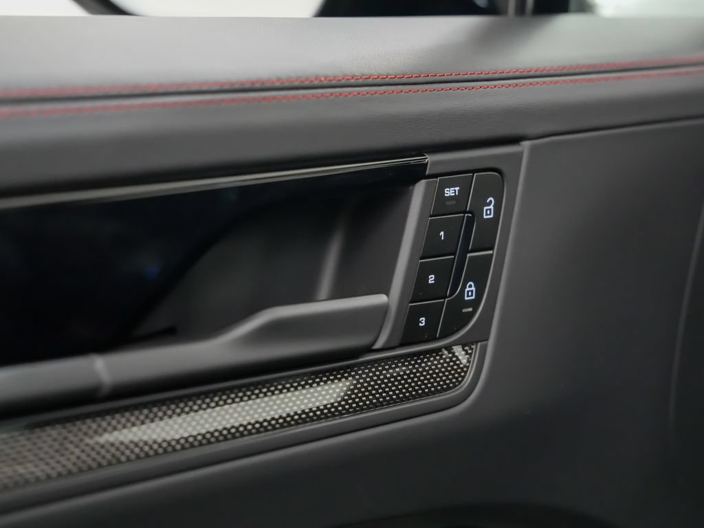 New 2026 Porsche Cayenne GTS AWD/4WD image 21