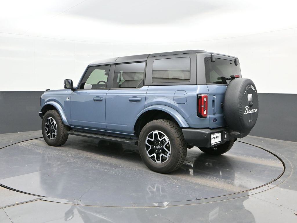 Used 2023 Ford Bronco Outer Banks image 5
