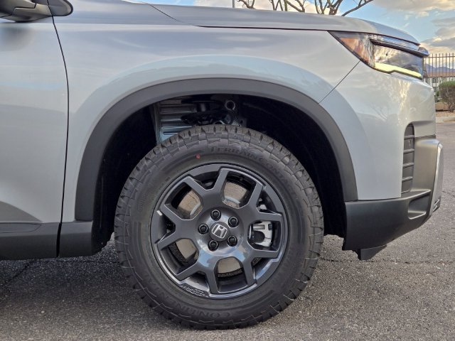 New 2026 Honda Pilot TrailSport image 6