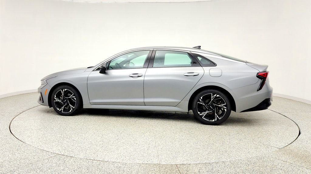 Used 2025 Kia K5 GT-Line w/ GT-Line Premium Package FWD image 8