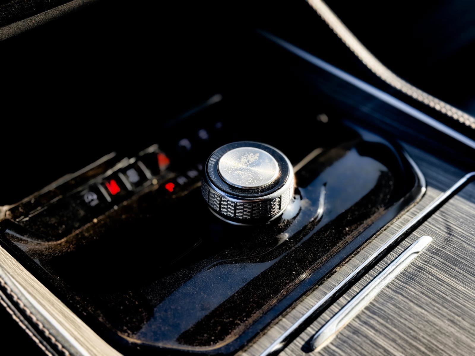 Used 2024 Jeep Wagoneer Series II w/ Flexible Seating Group image 15