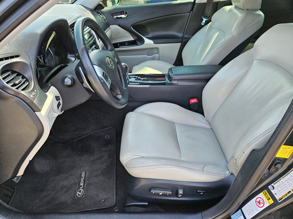 Used 2011 Lexus IS 250 image 11
