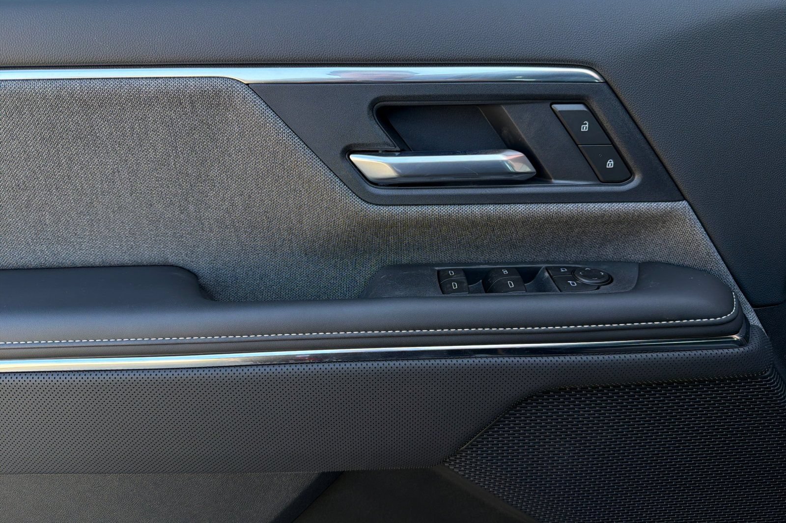 New 2026 GMC Sierra EV Elevation AWD/4WD image 10