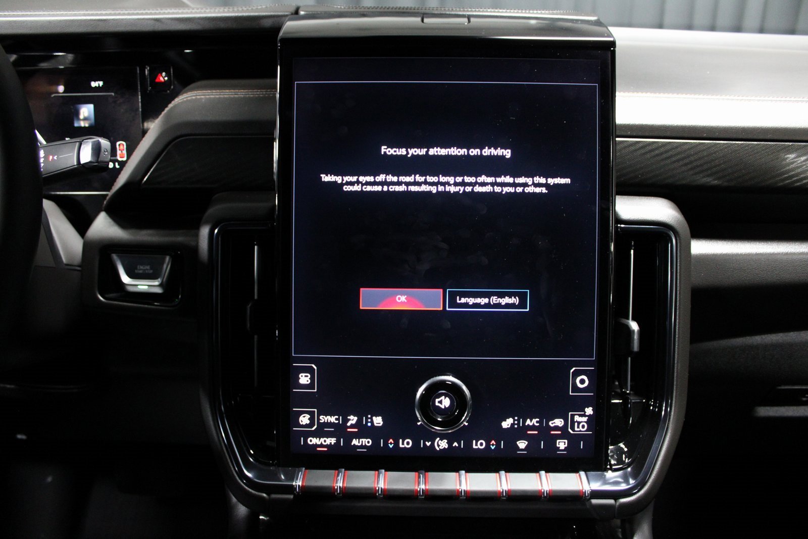 Used 2025 GMC Yukon XL AT4 w/ Premium Trailering Package image 20