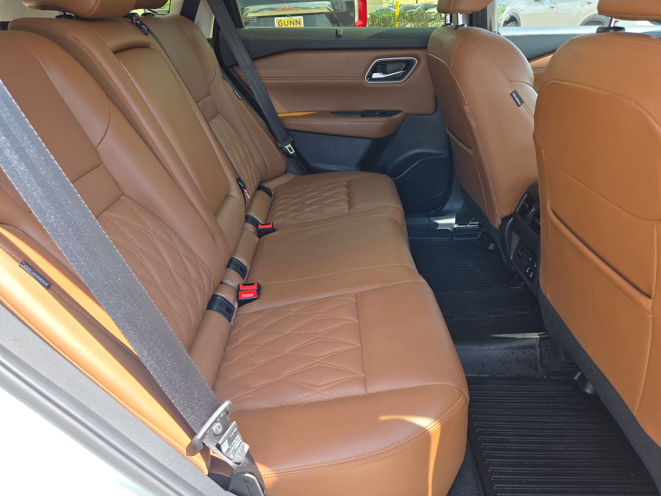 Certified 2024 Nissan Rogue Platinum w/ Platinum Premium Package image 28