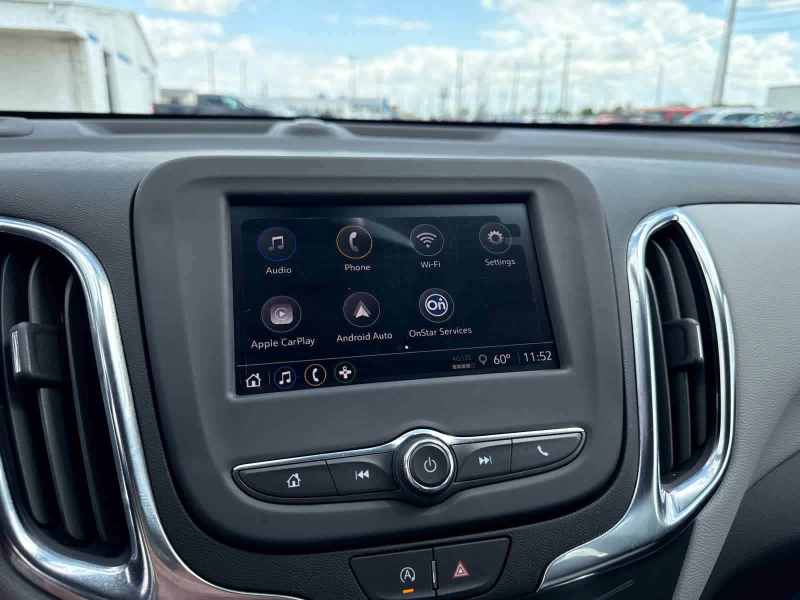 Certified 2024 Chevrolet Equinox LS FWD image 15