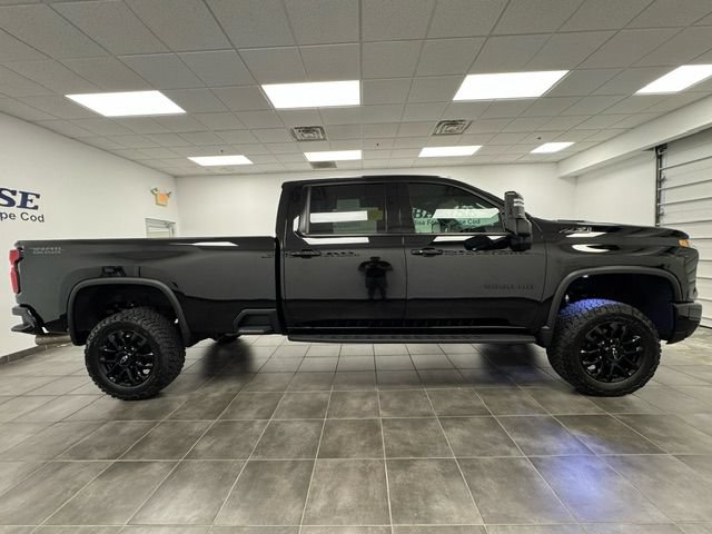 Used 2026 Chevrolet Silverado 3500 LTZ w/ LTZ Plus Package AWD/4WD image 8