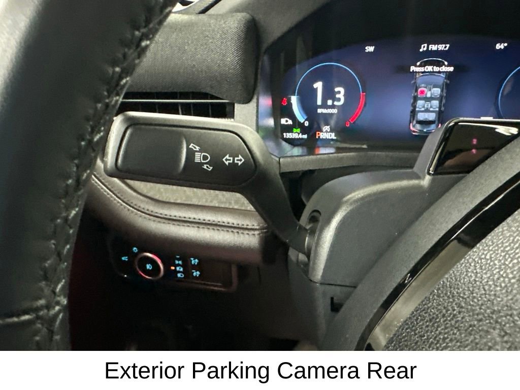 Used 2025 Ford Explorer Platinum w/ LUX Leather Package AWD/4WD image 39