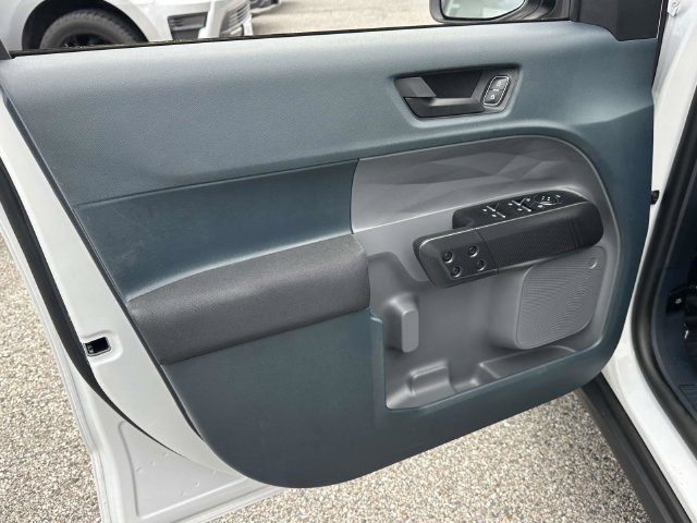 Used 2024 Ford Maverick XL FWD image 15