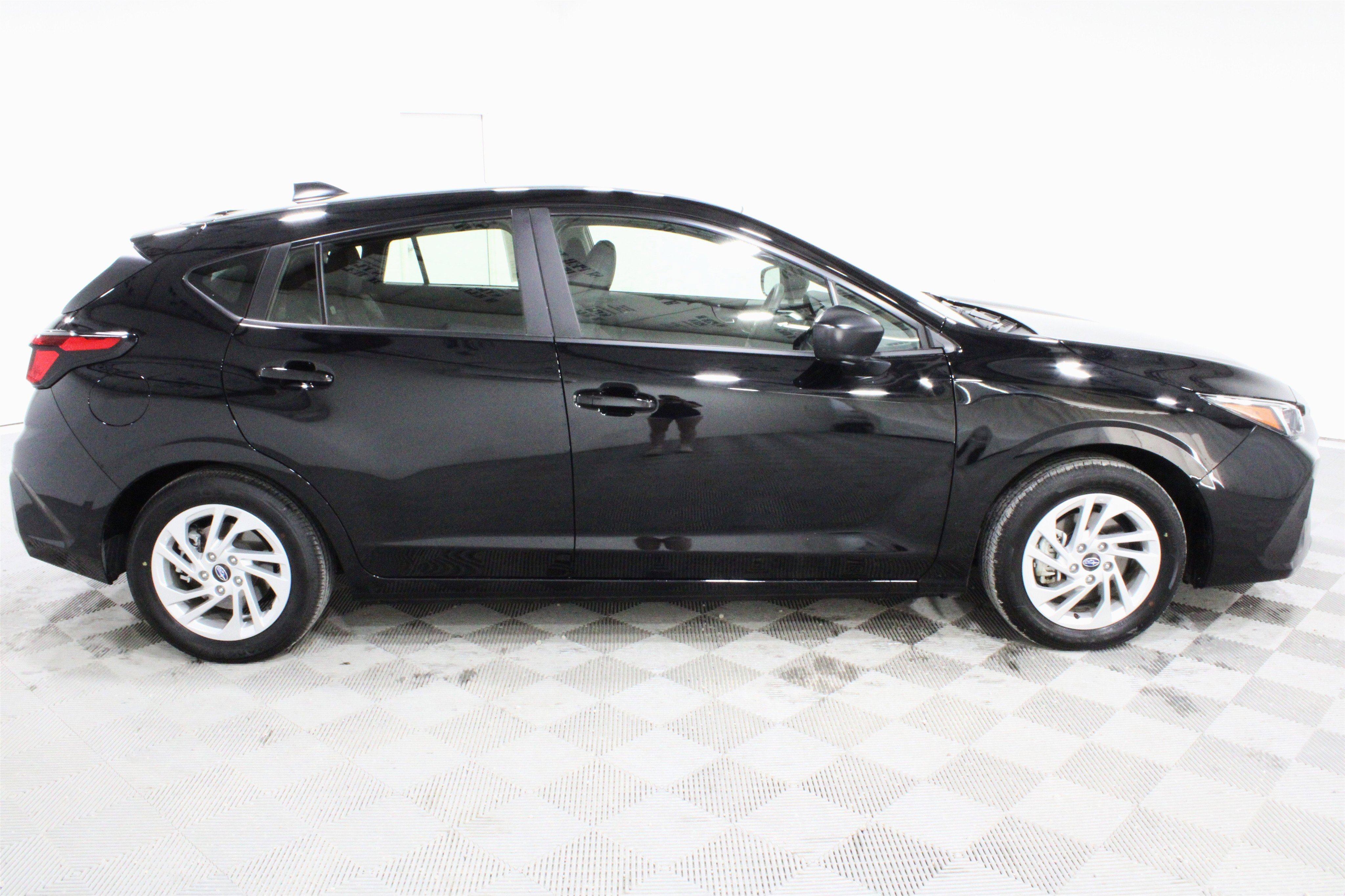 Certified 2025 Subaru Impreza 2.0i w/ Popular Package #1A AWD/4WD image 25