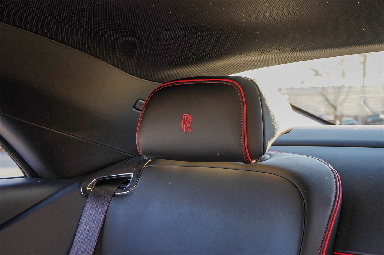 New 2026 Rolls-Royce Spectre Base image 40