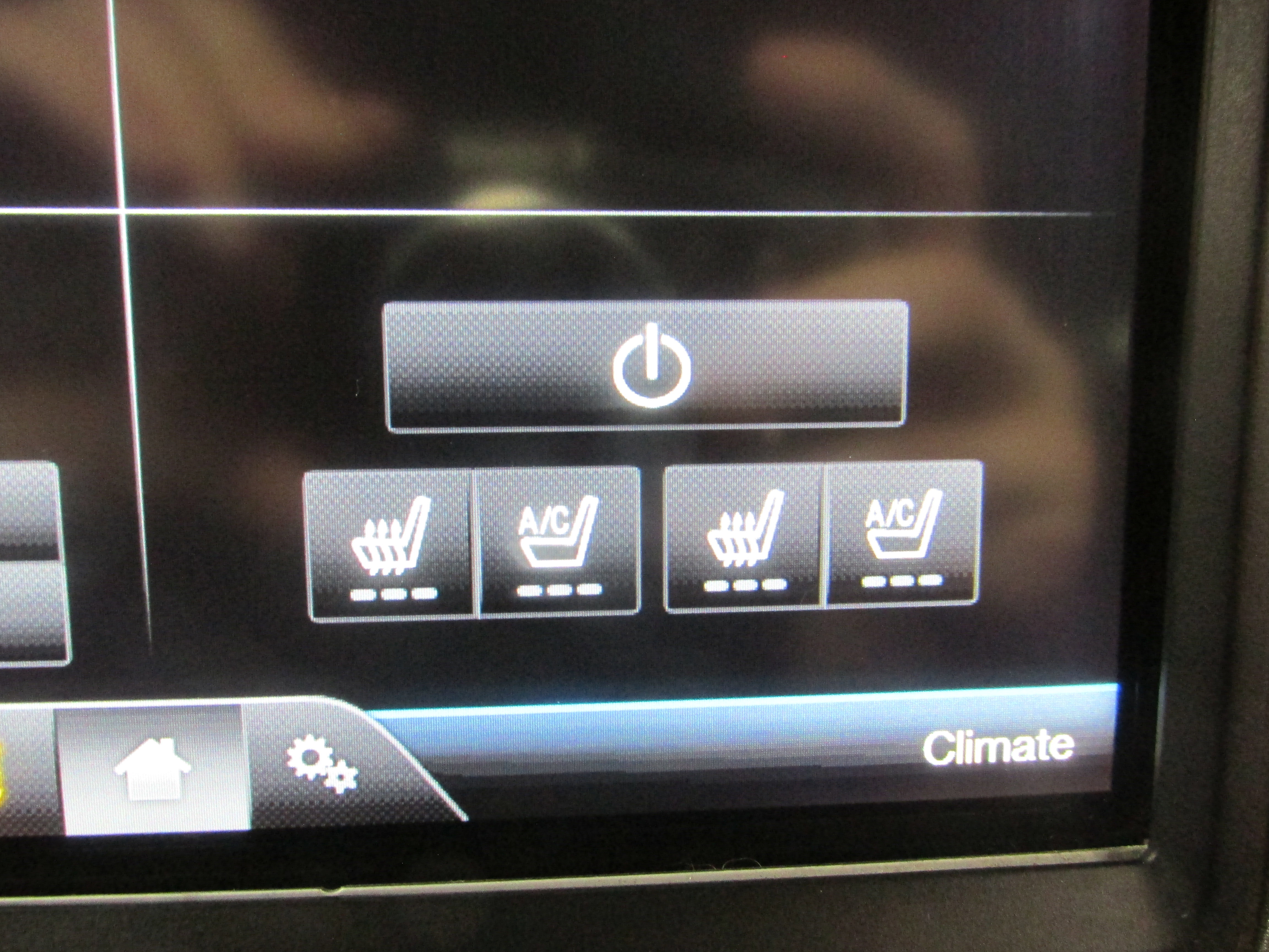 Used 2016 Ford F250 Lariat w/ Chrome Package image 38