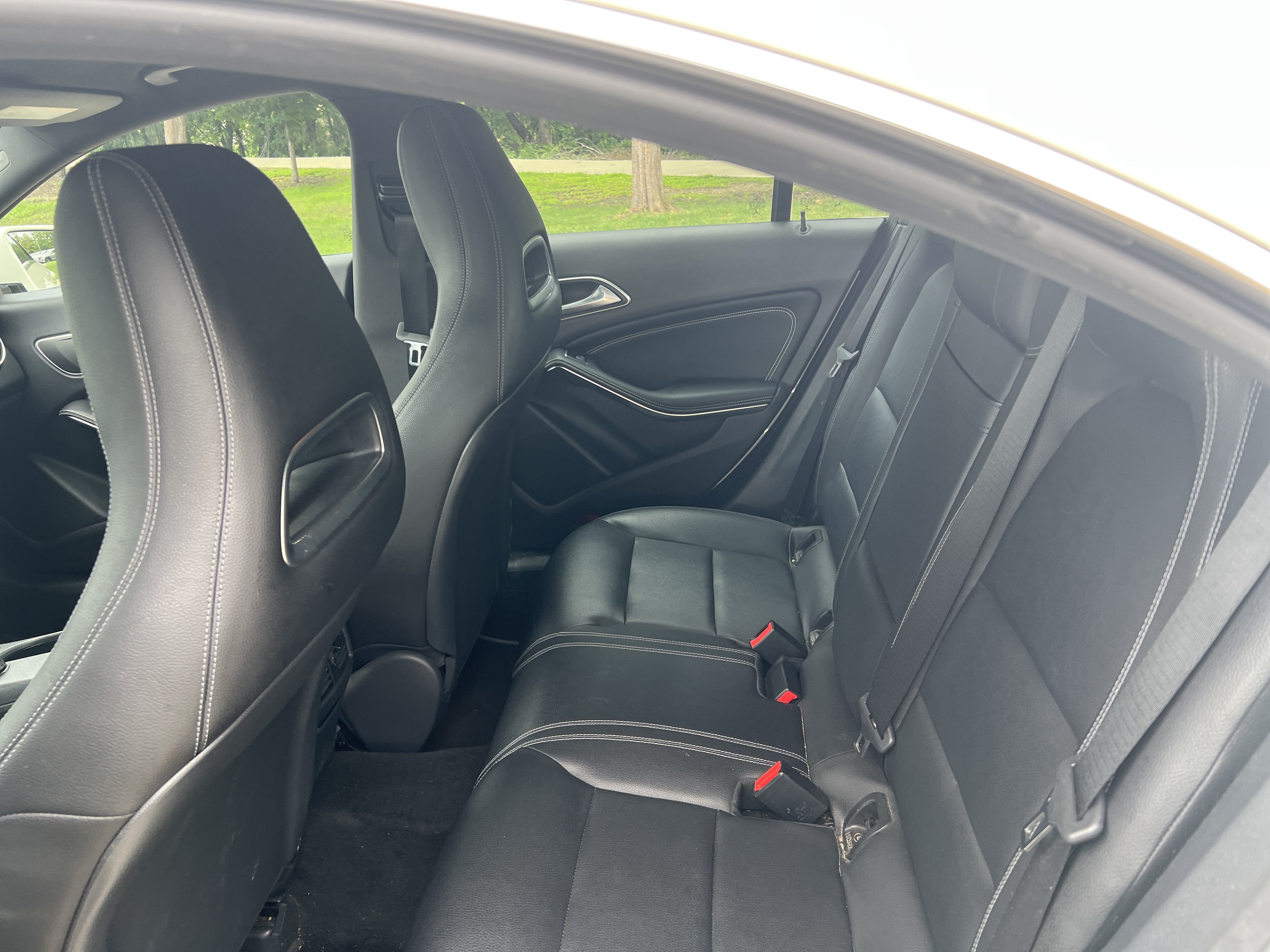 Used 2016 Mercedes-Benz CLA 250 image 28