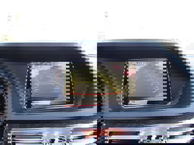 Used 2014 Mercedes-Benz E 350 Sedan image 13