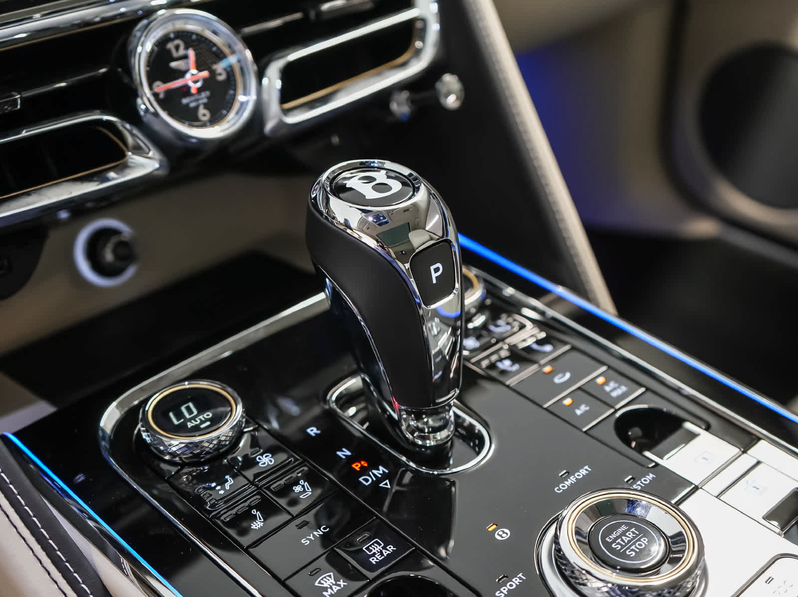 Used 2022 Bentley Flying Spur V8 AWD/4WD image 22