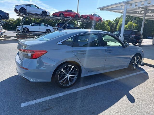 Used 2023 Honda Civic Touring image 4