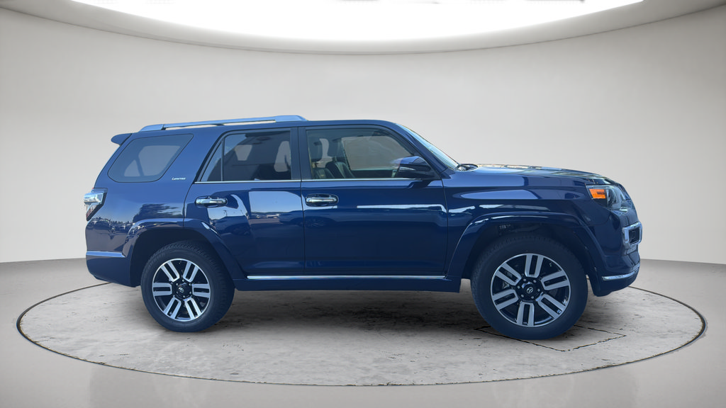 Used 2020 Toyota 4Runner Limited AWD/4WD image 3