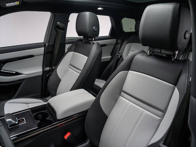 New 2026 Land Rover Range Rover Evoque Hoxton AWD/4WD image 14