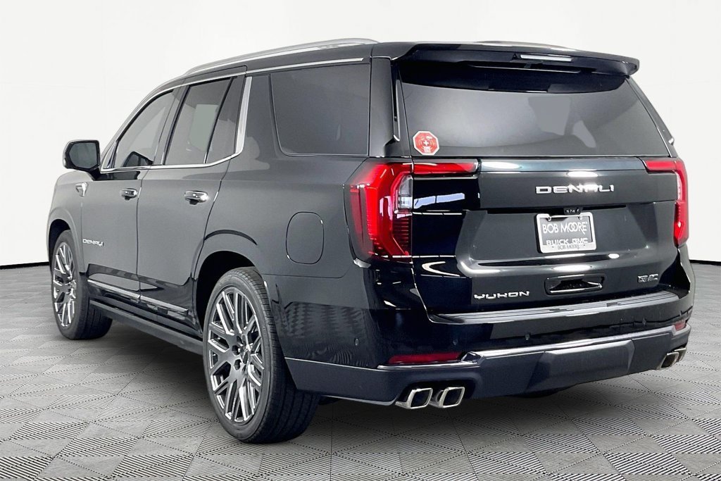 New 2027 GMC Yukon Denali Ultimate AWD/4WD image 4