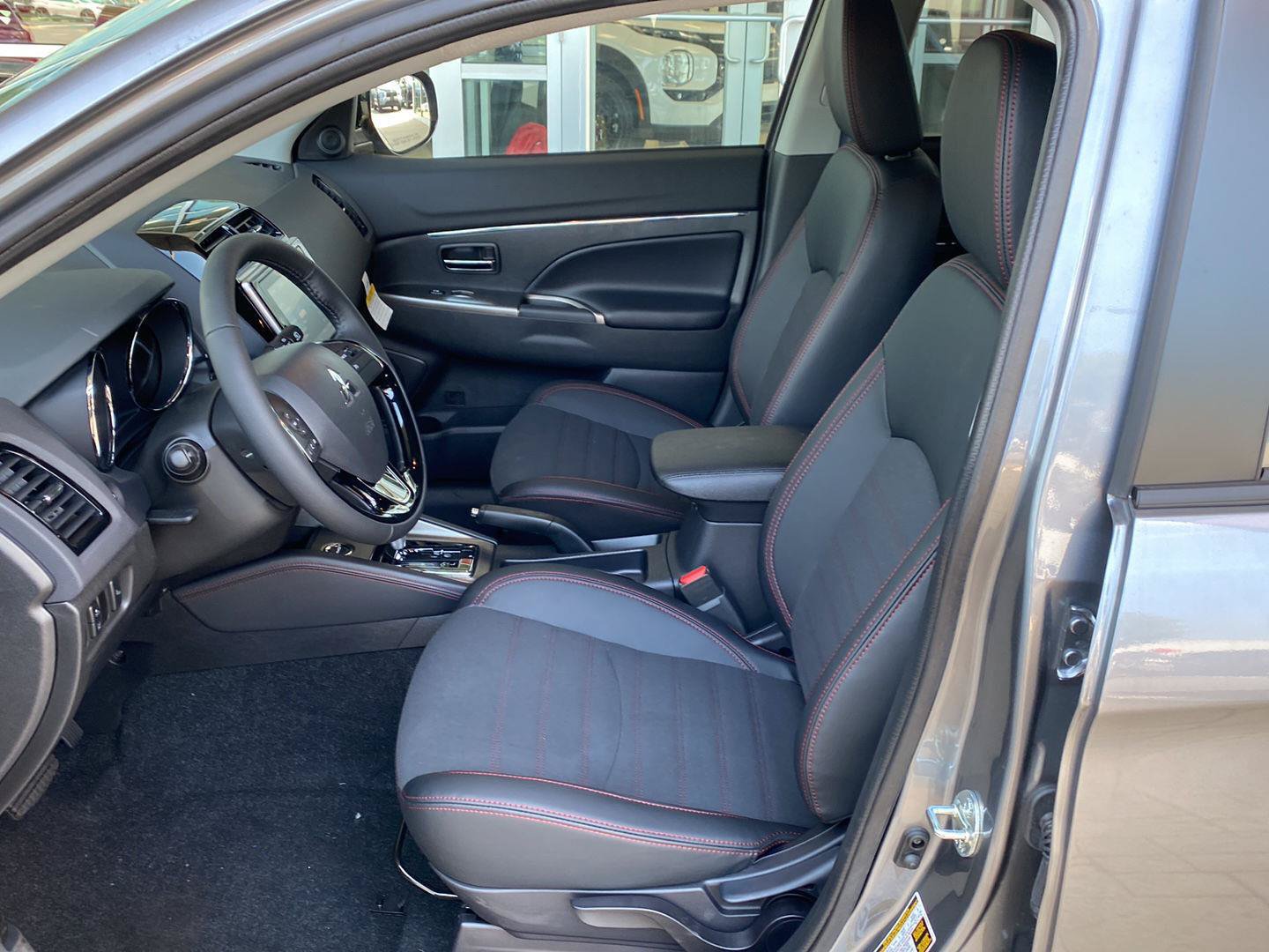 New 2027 Mitsubishi Outlander Sport SE AWD/4WD image 15