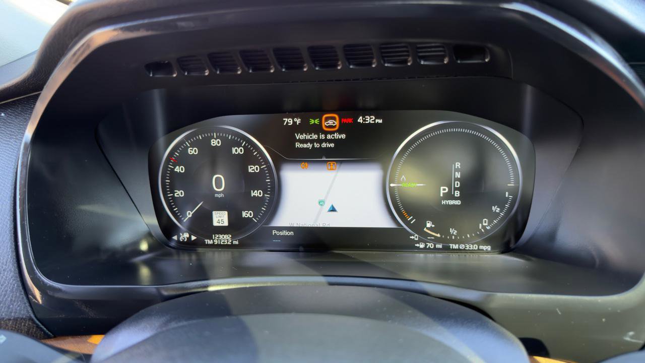 Used 2018 Volvo XC90 T8 Inscription w/ Luxury Package image 38