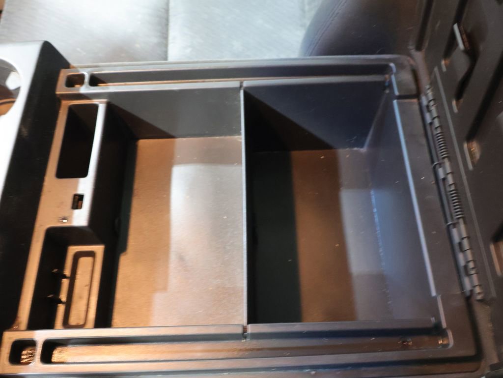 Used 2012 Chevrolet Silverado 2500 W/T image 26