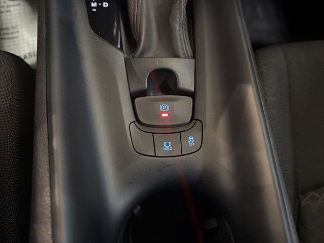 Used 2021 Toyota C-HR LE FWD image 20