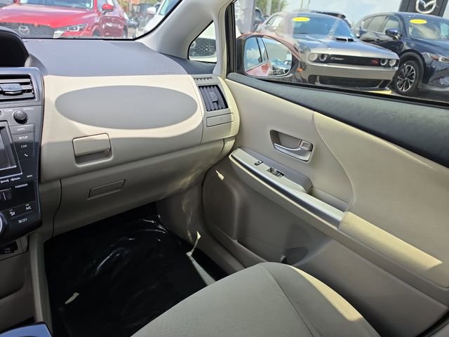 Used 2014 Toyota Prius V Three FWD image 9