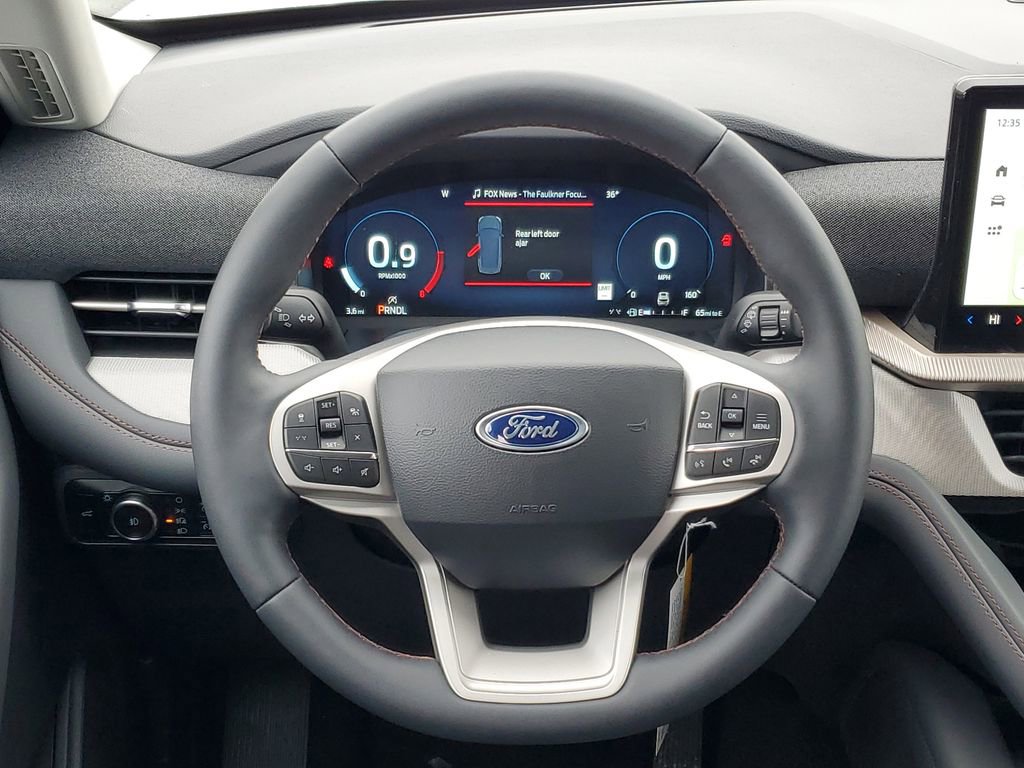 New 2026 Ford Explorer Active w/ Active Comfort Package image 27