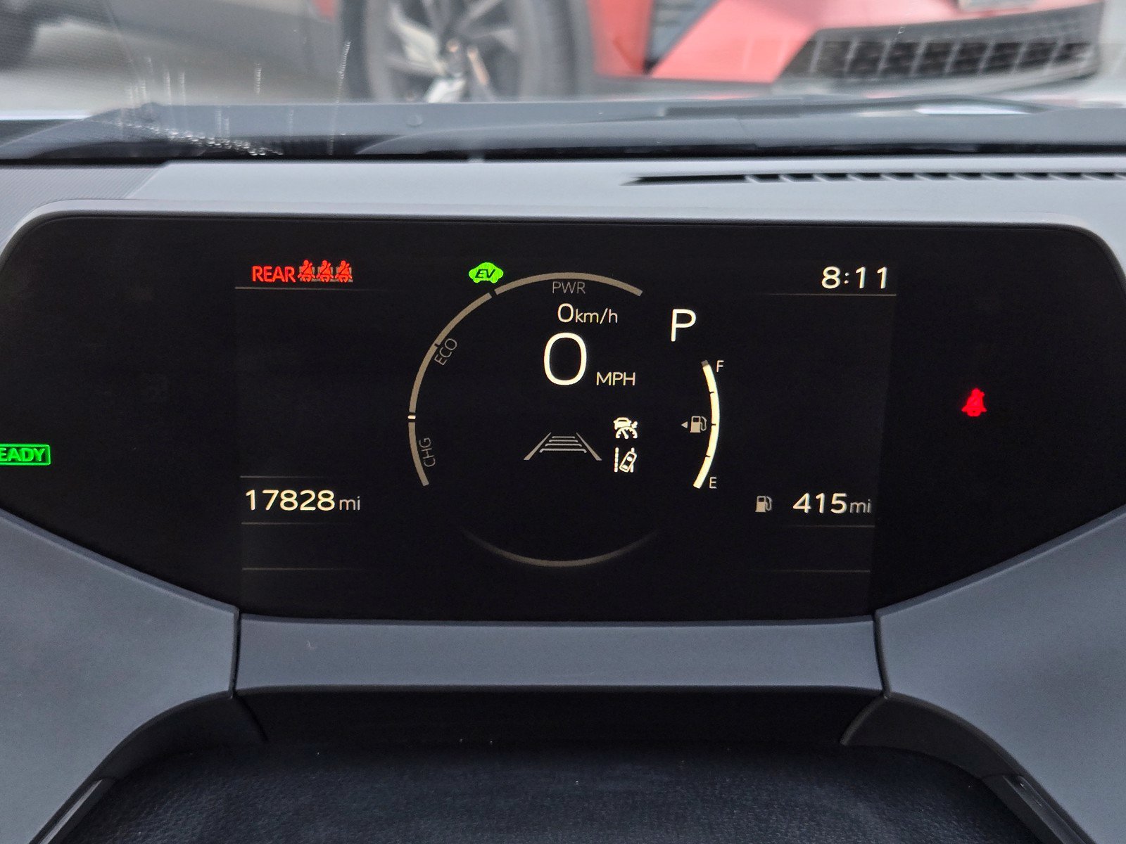 Certified 2025 Toyota Prius LE FWD image 22