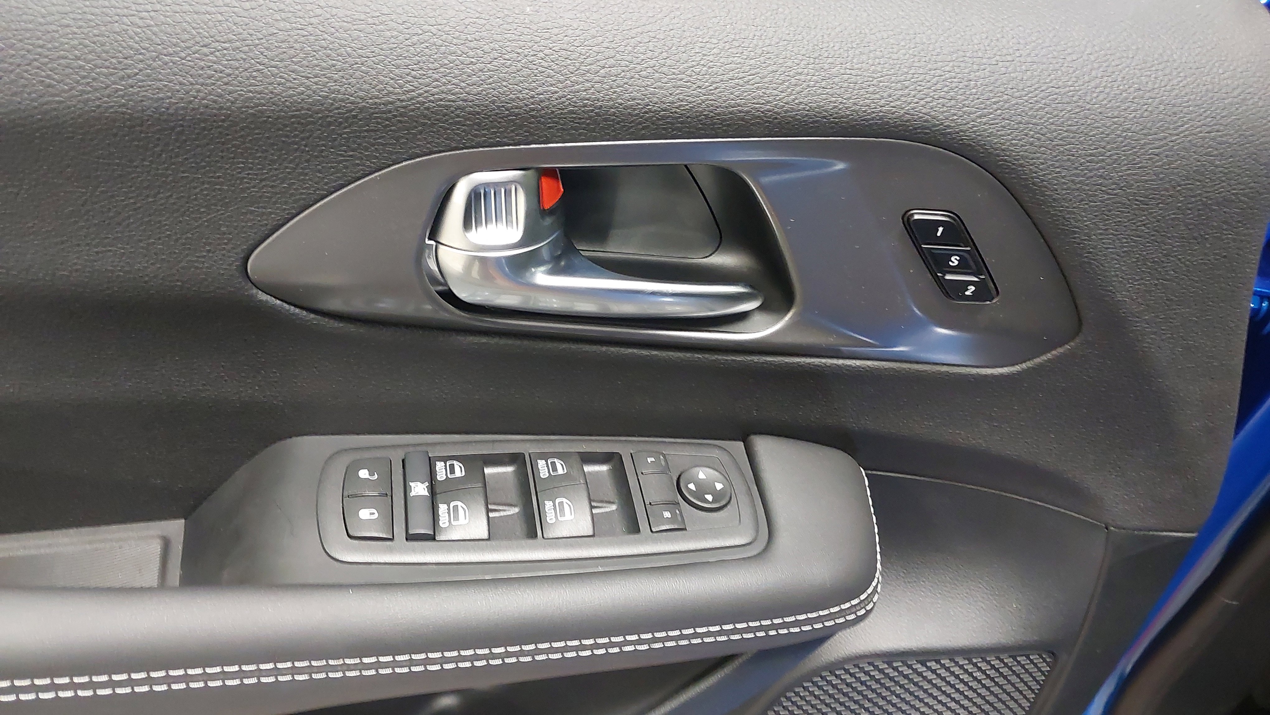 New 2026 Chrysler Pacifica Select image 25