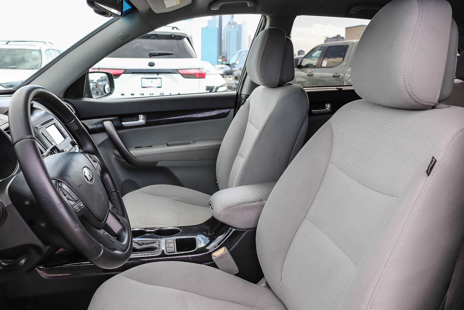 Used 2015 Kia Sorento LX FWD image 17