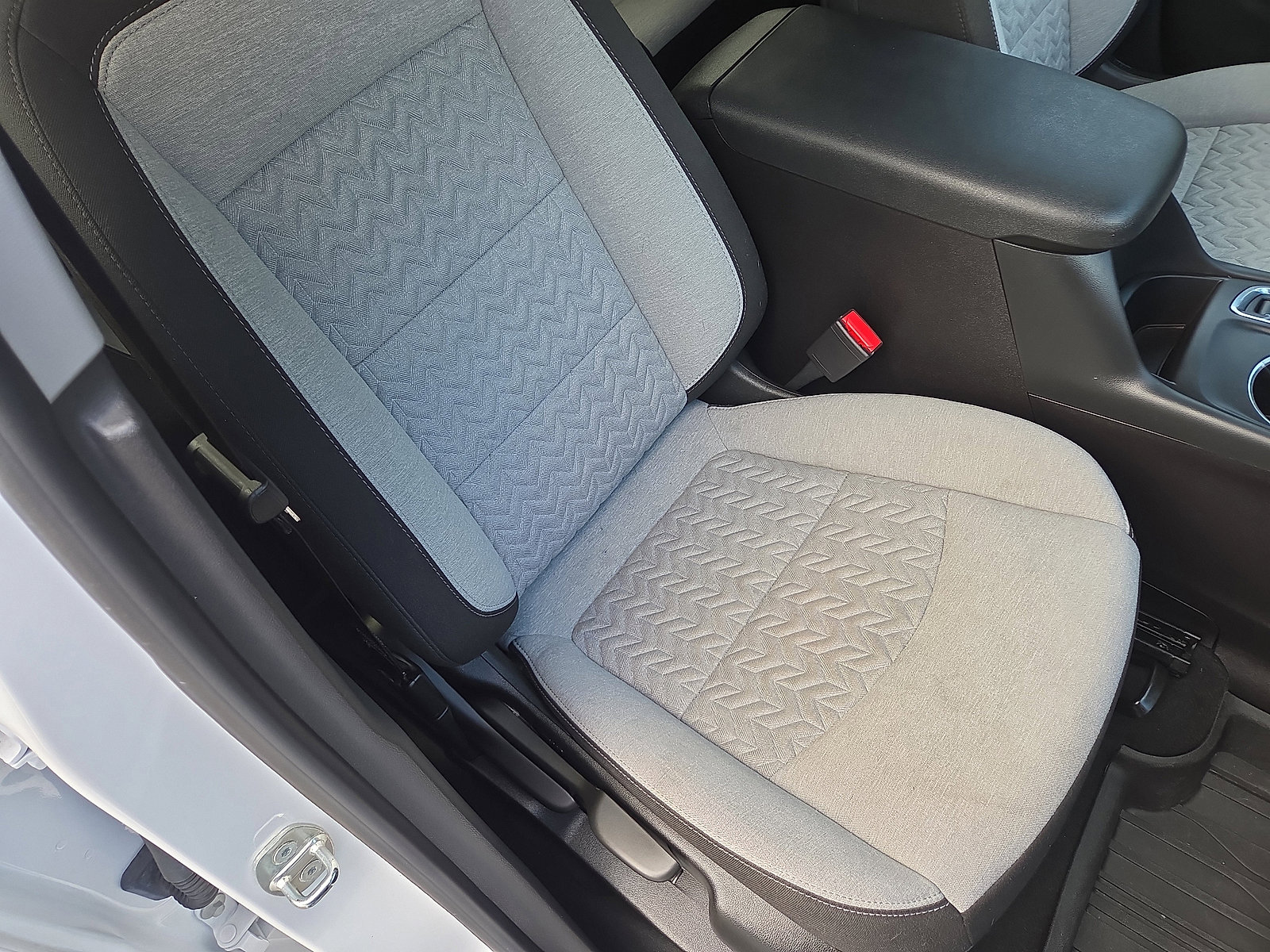 Certified 2024 Chevrolet Equinox LS w/ LS Convenience Package image 16