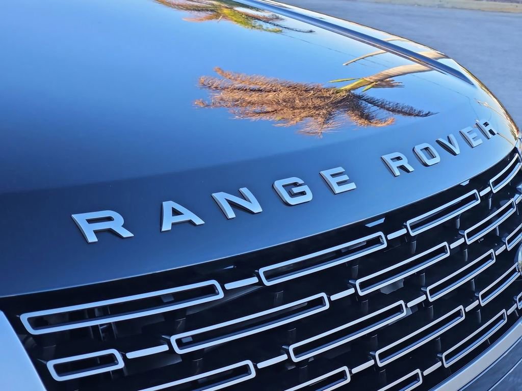 New 2026 Land Rover Range Rover SE image 10