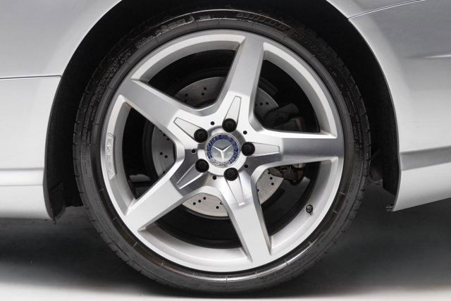 Used 2013 Mercedes-Benz SL 550 image 48
