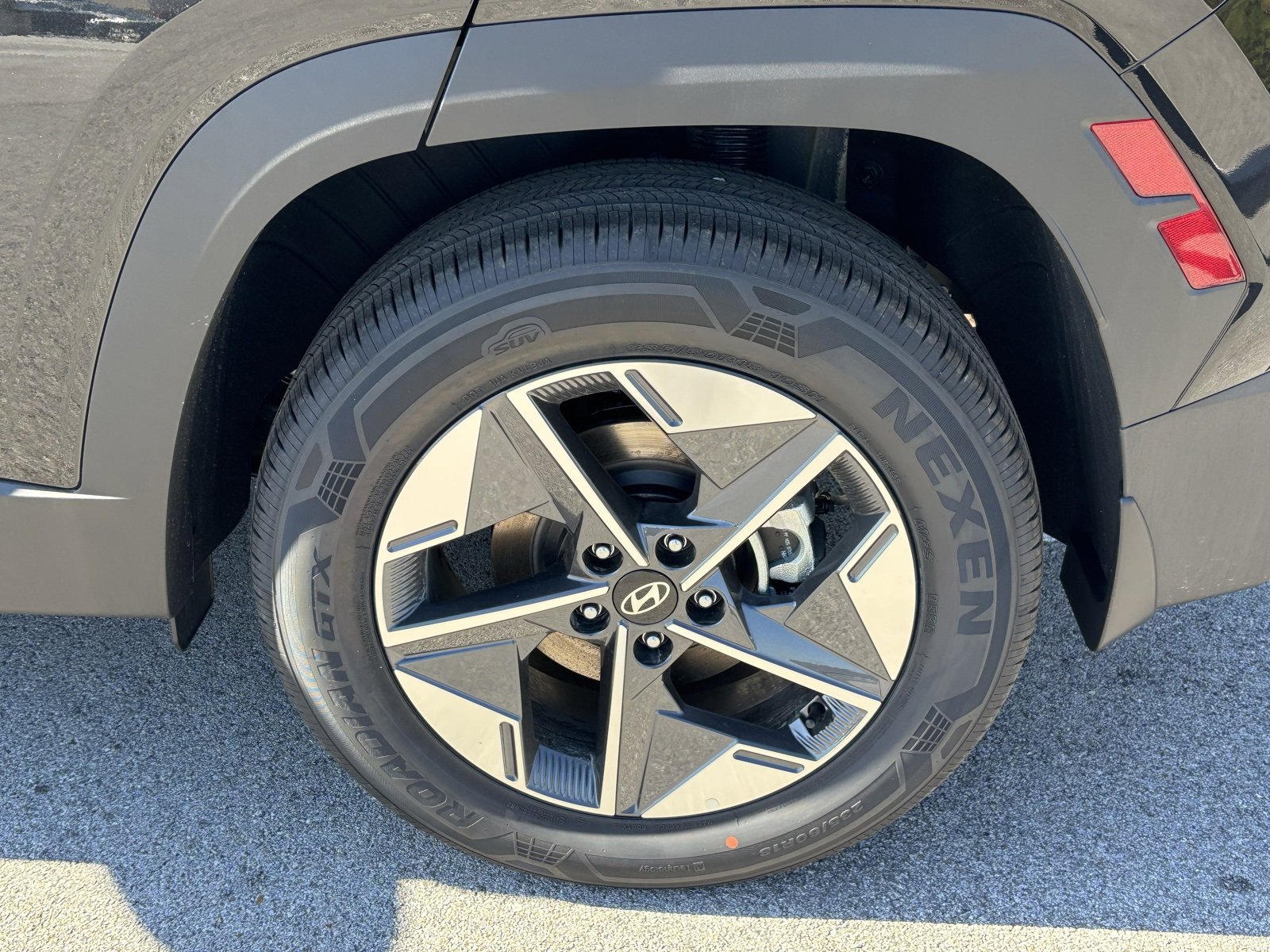 New 2025 Hyundai Tucson SEL image 9