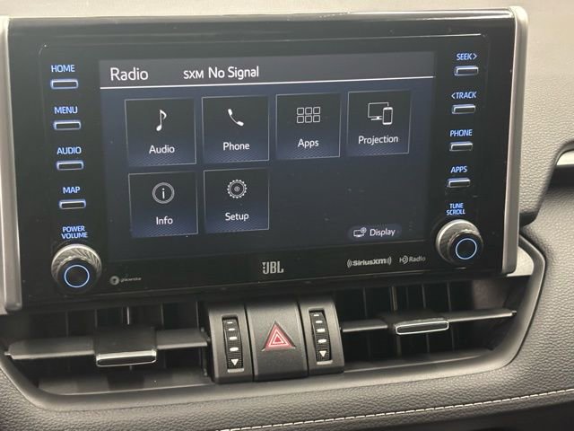 Used 2020 Toyota RAV4 XLE Premium image 25